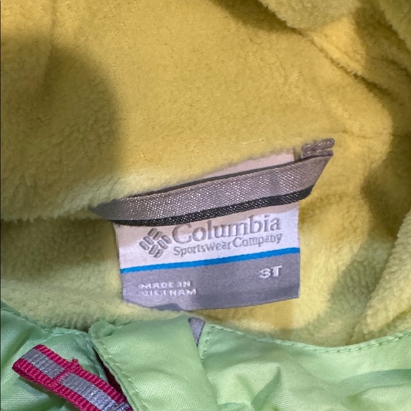 Columbia Lime and Fuchsia snow suit - Picture 2 of 6